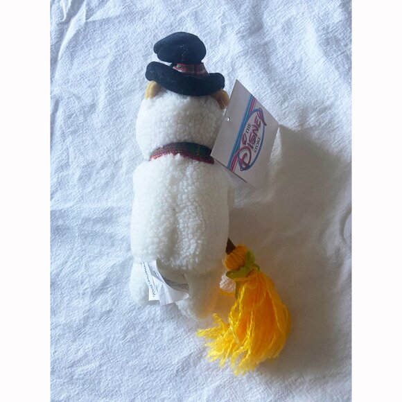 Pooh- Snowman Disney Beanie Toy - Picture 2 of 2